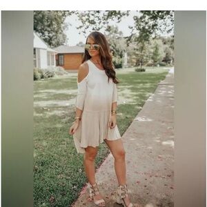 POL Ombre bell sleeves waffle midi dress